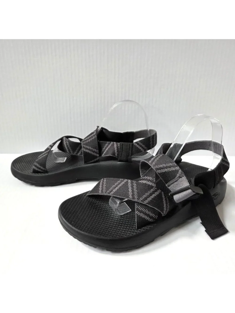 Chaco Shoes Mens 12 Mega Z Classic Black Stripe Adjustable Hiking Sandals